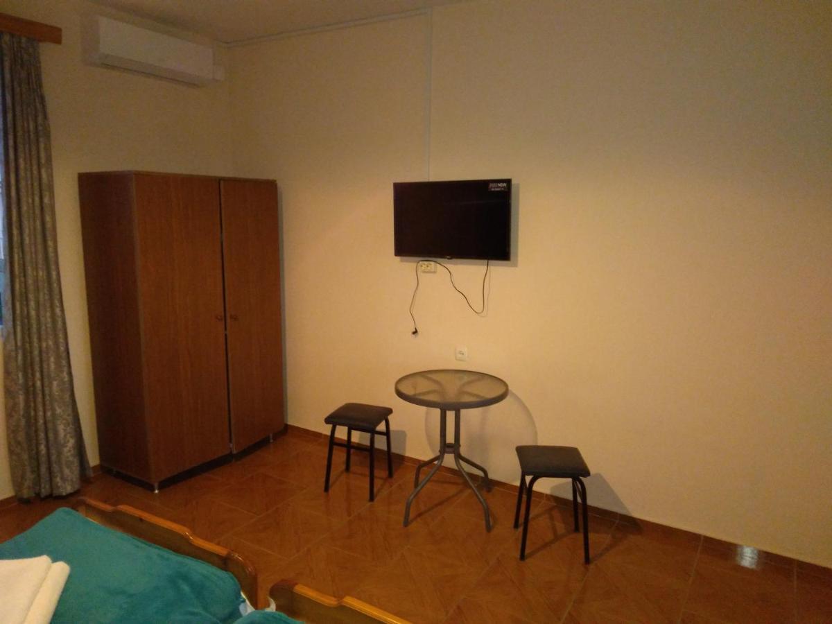 Nika Inn Kobuleti Exterior foto