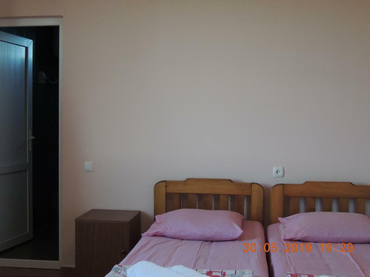 Nika Inn Kobuleti Exterior foto