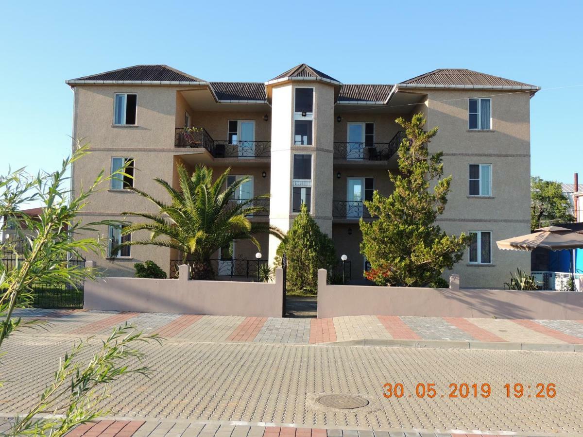 Nika Inn Kobuleti Exterior foto